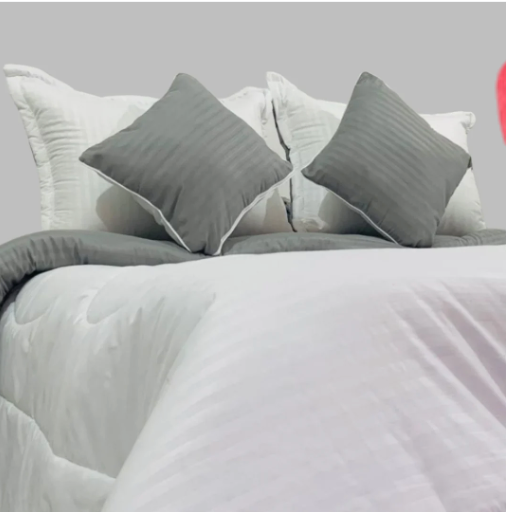 Edredon Acolchado Foam® + Cojines🎁| Cama Doble 1.40cm*1.90cm